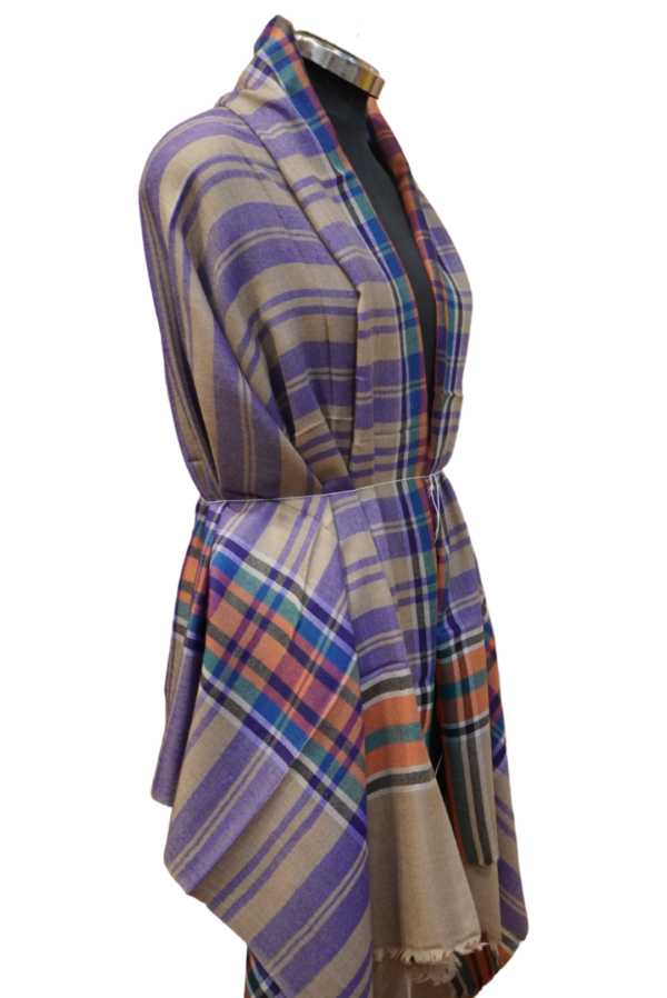 Royal checkered Shawl - Image 3